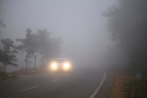 dirigir na neblina