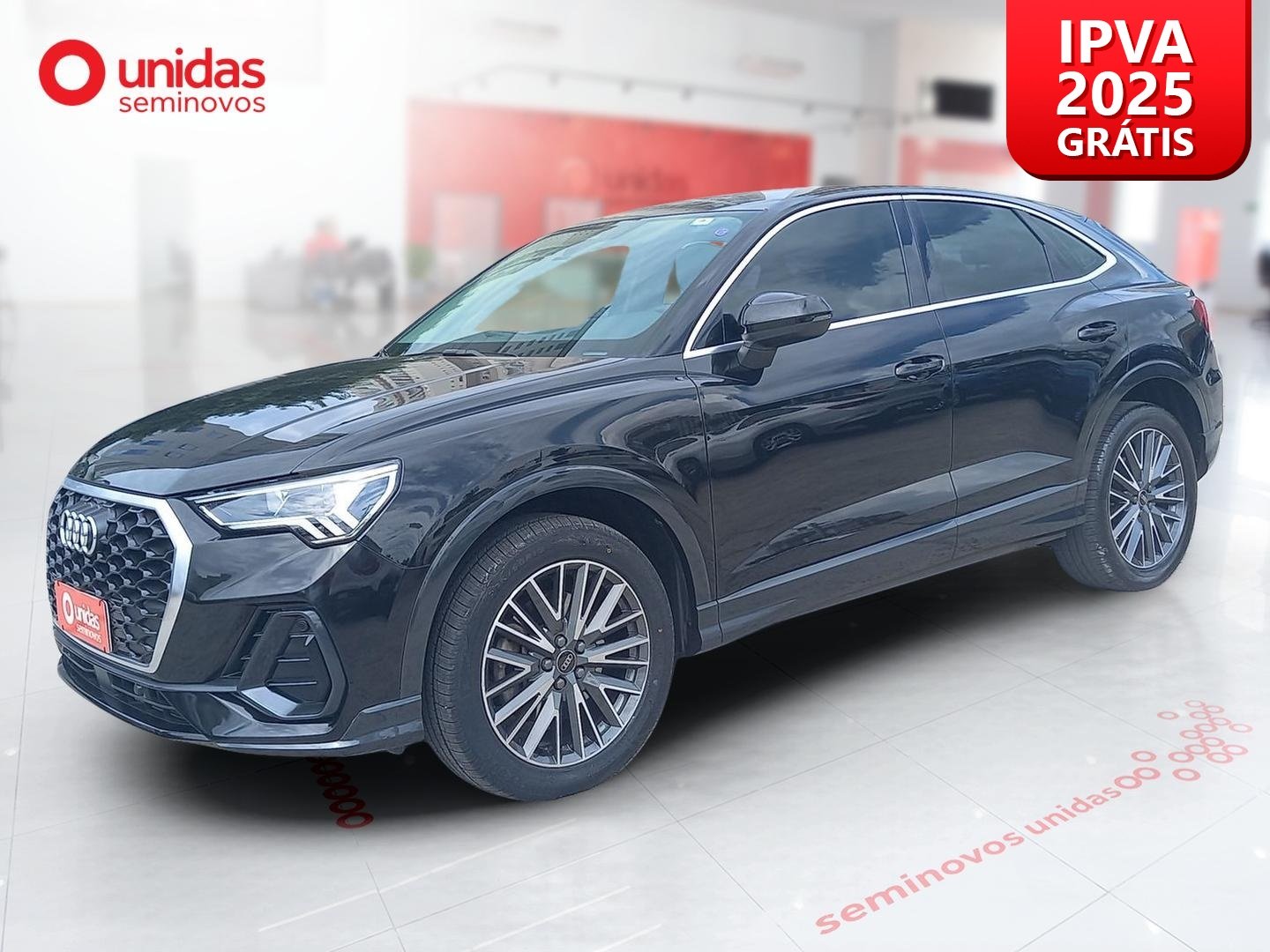 Audi - Q3