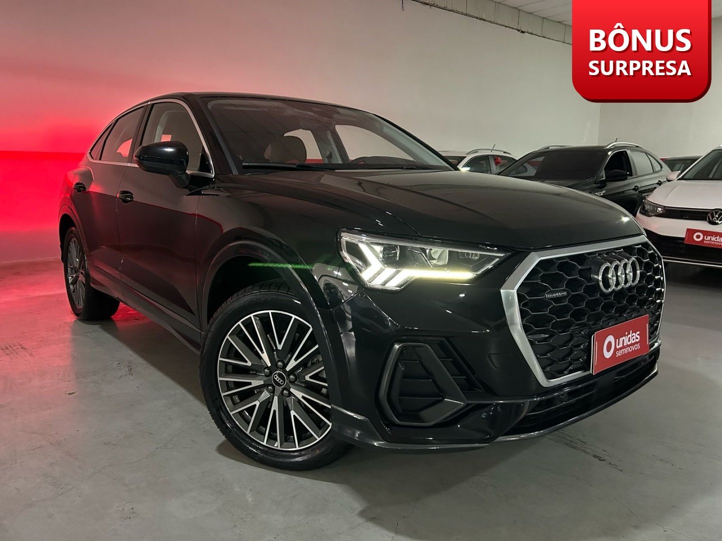 Audi - Q3