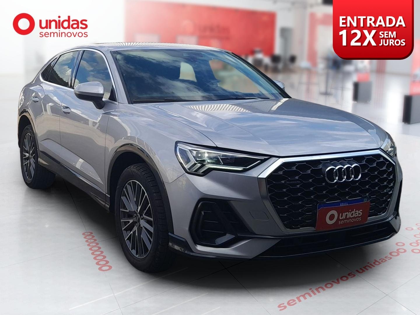 Audi - Q3
